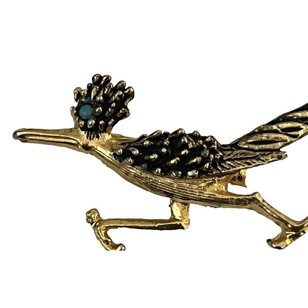 Vtg Gold Tone Brooch Pin Roadrunner Southwestern Bird Green Stone Eye 2" x 1"